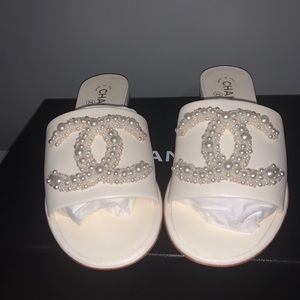 COPY - Chanel Ivory Lambskin Mules/Slides